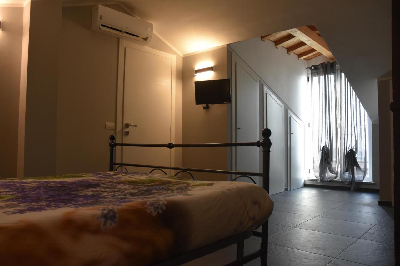 Collina Di Cloe Guarene Exterior photo