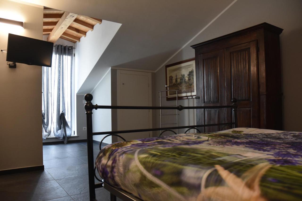 Collina Di Cloe Guarene Exterior photo